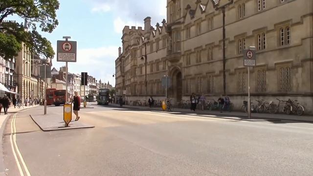 Robert Boyle and Robert Hooke - Oxford, England смотреть онлайн