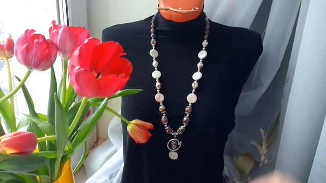 К празднику украшения "Букет тюльпанов" и "Ах эта яшма." смотреть онлайн