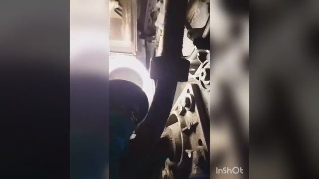 Как открыть капот если порвался трос Ауди а4 б7 2005г.в. смотреть онлайн