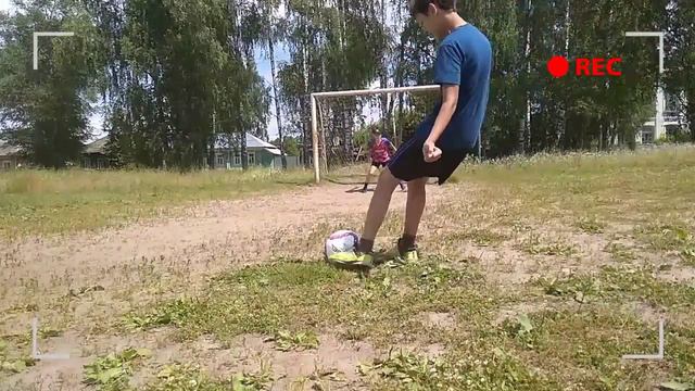 20 ШТРАФНЫХ ЛЕВОЙ НОГОЙ vs. ЛЁХА смотреть онлайн