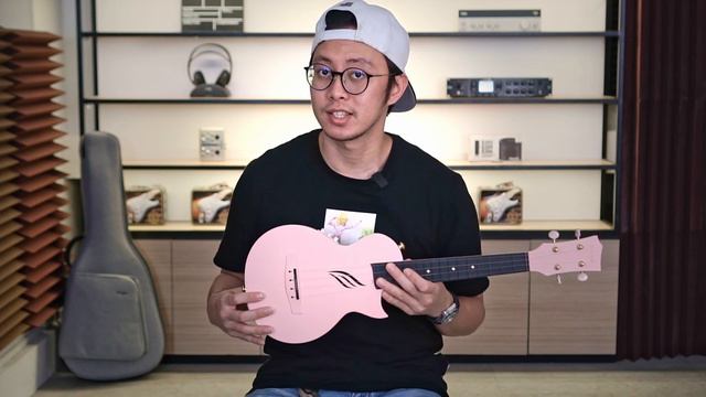 WAIT ? These Are Made Of CARBON FIBER ?? How Does It Sounds Like ? | Enya Nova U Ukuleles смотреть онлайн