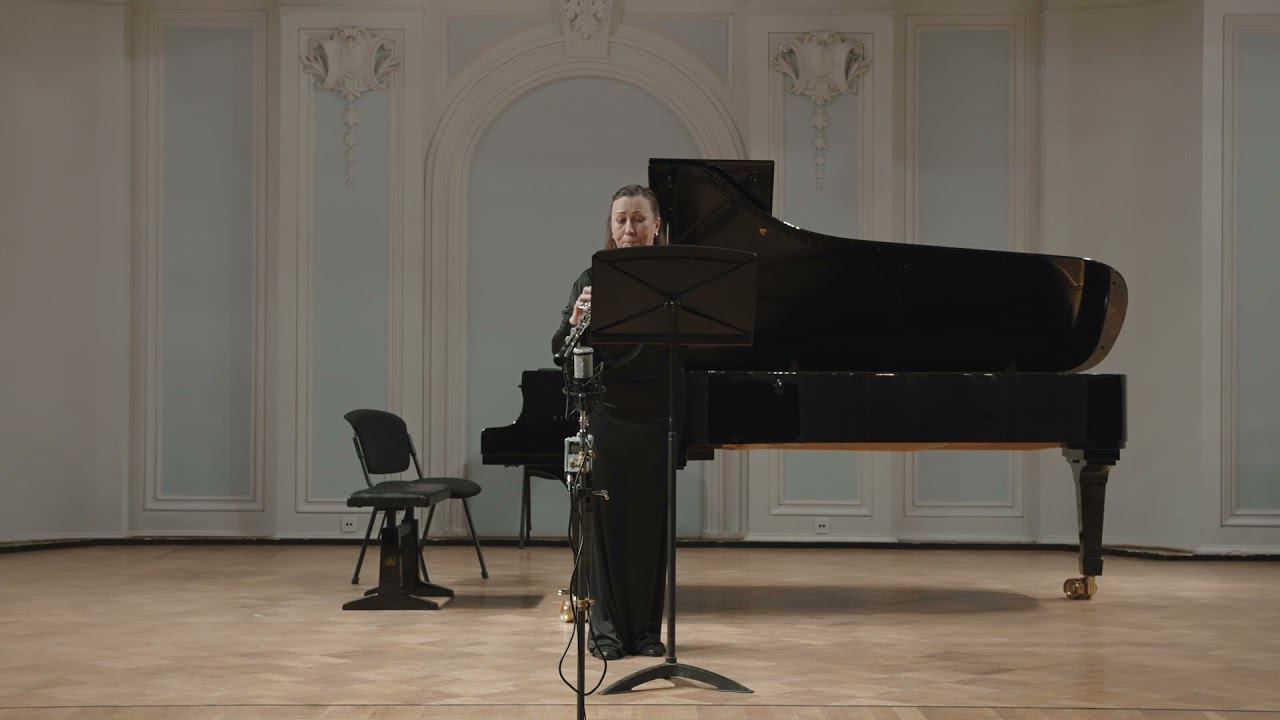 B.Britten - Six Metamorphoses after Ovid for Oboe Solo смотреть онлайн