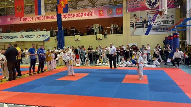 Кутнев Максим 3 бой (2 часть основного времени) смотреть онлайн