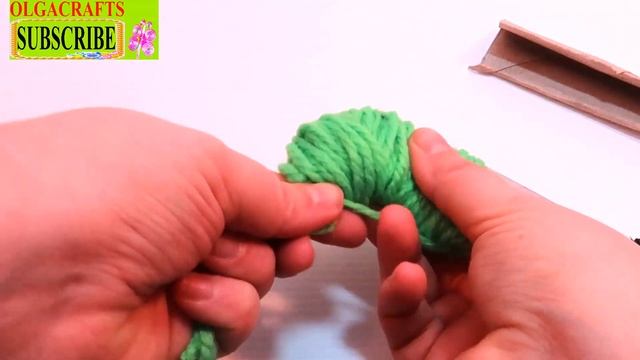 DIY crafts How to make Yarn Pom Poms Easiest Method. Secret to Make in 5 minutes with cardboard tub смотреть онлайн