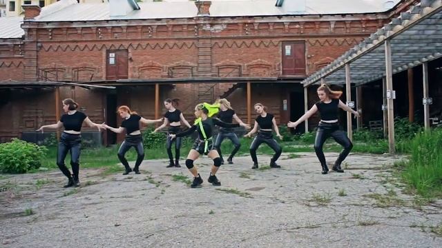 ALEXA - BOMB Dance Cover By IDEST