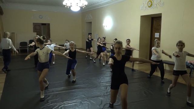 Мастер-класс по сценической эстрадной хореографии. смотреть онлайн