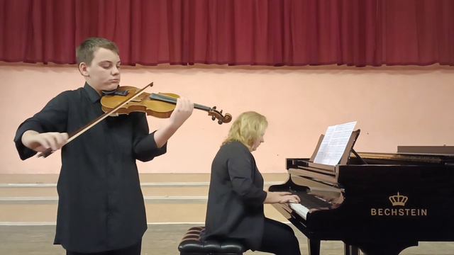 А.Вивальди Соната ор.2 no.12, a-moll 1 и 2 части. Исп.Даниил Волков смотреть онлайн