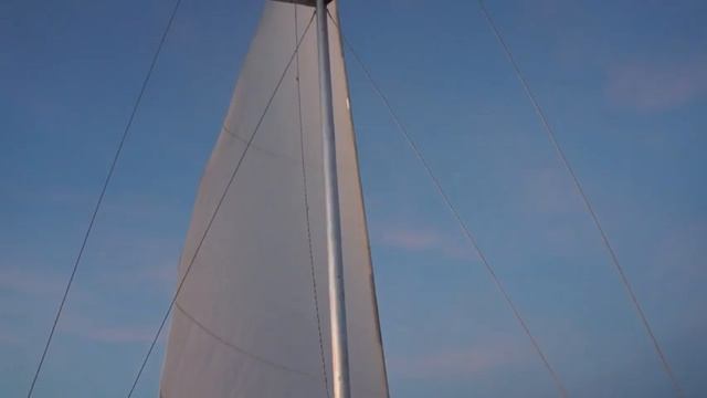 Прогулка под парусом. смотреть онлайн