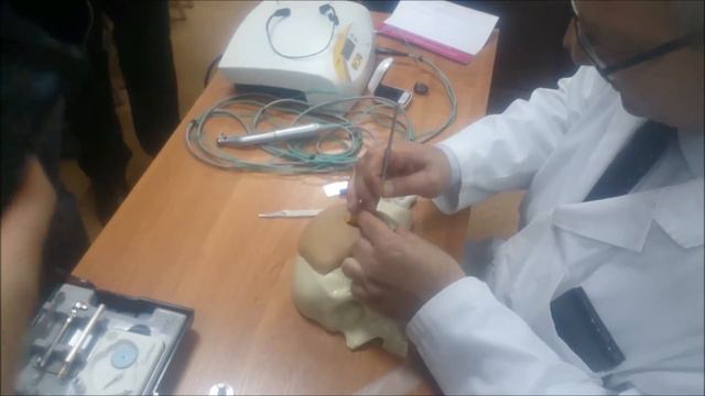 Мерзляков В.А. Синьков Э.В. Cochlear BAHA.