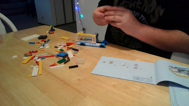 Lego City 60253 Ice Cream Truck смотреть онлайн