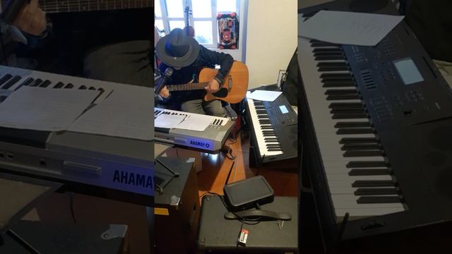 Romance no deserto - Teclado Yamaha PSR-710 e Teclado CASSIO WK-6600 e Violão смотреть онлайн