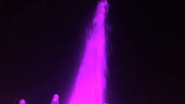 Новый поющий фонтан в Челябинске!! Прям как в сказке)