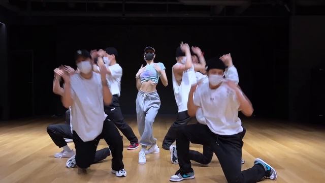 LISA - 'LALISA' DANCE PRACTICE VIDEO