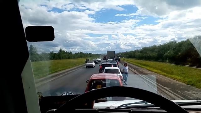 Ремонт м5 перед Самарой. Пробок нет! смотреть онлайн