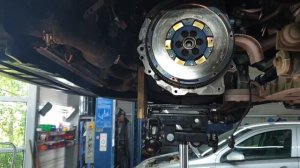 VW Passat B7. Замена сцепления.