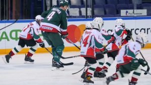 «АК БАРС» ПРОТИВ 30 ДЕТЕЙ