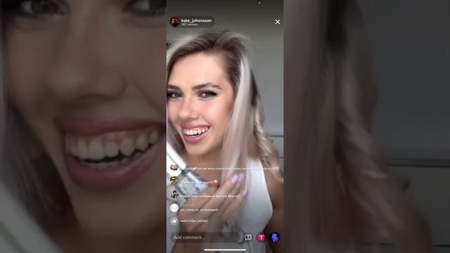 Russian Scarlett Johansson lookalike on TikTok live смотреть онлайн