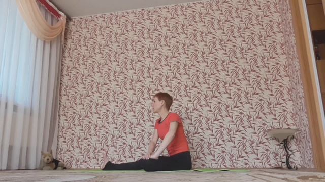 Поза ЛОТОСА ПАДМАСАНА, Поза сапожника (бабочка) смотреть онлайн