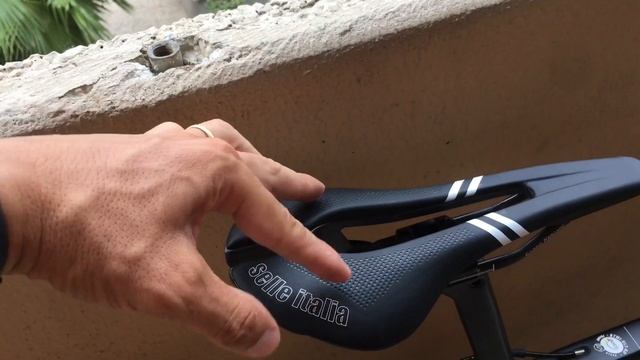 Selle Italia SP-01 perché comprarla e perché no i particolari смотреть онлайн