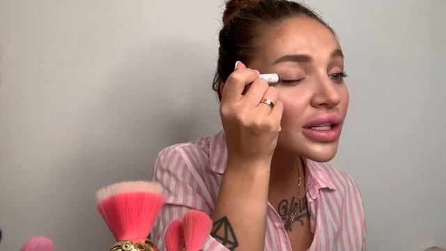 Ежедневный макияж Casual TenX смотреть онлайн