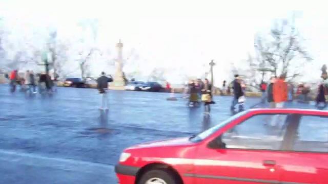 Edinburgh Castle - outside. смотреть онлайн