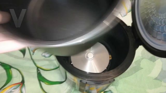 Мультиварка REDMOND RMC-M226S смотреть онлайн