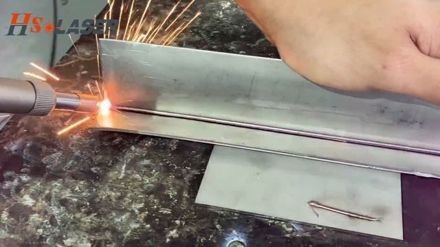 1000W handheld fiber laser welding machine with wire frrder fill 1.0mm wire #लेजरवेल्डिंगमशीन смотреть онлайн