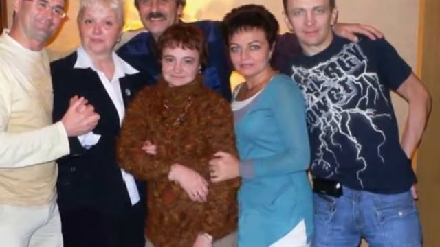 🎥 ПОСВЯЩАЕТСЯ МОИМ ОДНОКЛАССНИКАМ. ОКОНЧАНИЕ ШКОЛЫ 1977 ГОД! смотреть онлайн