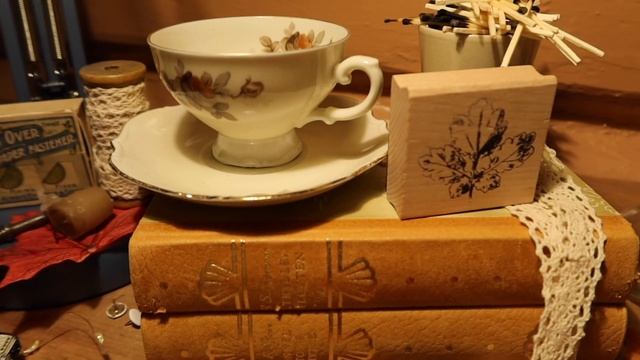 dark academia & vintage desk tour - autumn 2021 смотреть онлайн