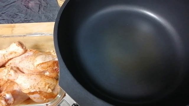 как пожарить куриную голень на сковороде смотреть онлайн