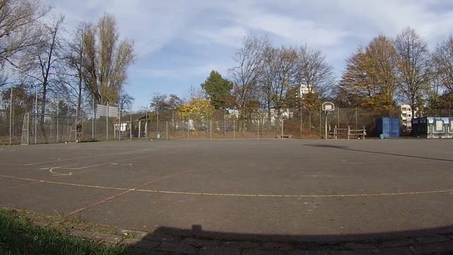 Журавли летят, бутылочки падают смотреть онлайн