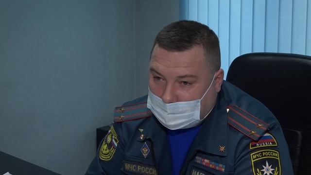 Чем опасен лёд в начале зимы? смотреть онлайн