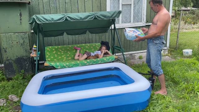 Vlog. Мы на даче ,жарим шашлык и купаемся смотреть онлайн