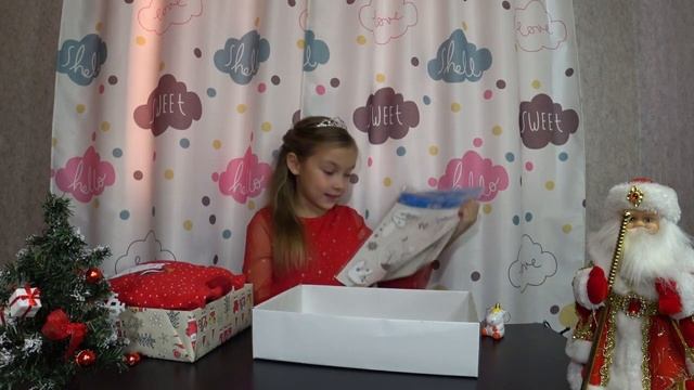 Посылка с сюрпризами.?Новогодний марафон видео? смотреть онлайн