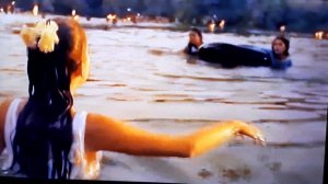 Тинто Брассо. Покуривает в сторонке.