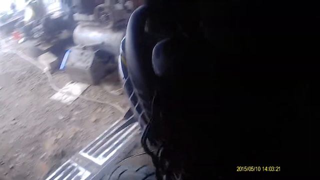 Suzuki SV650 без глушителя