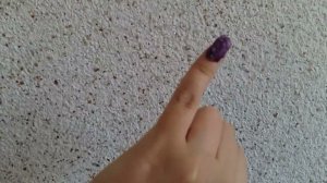 жидкие обои ноготь