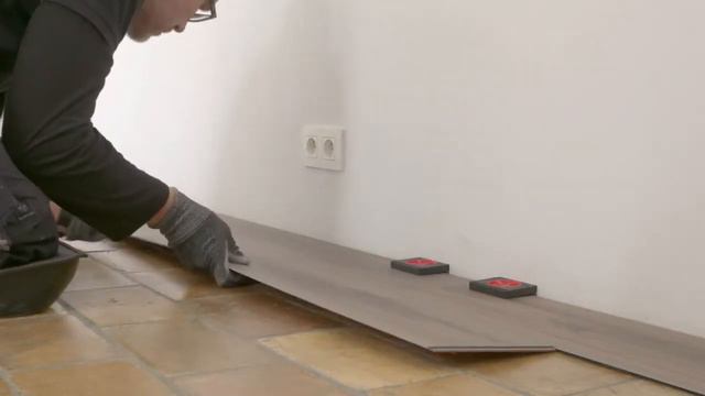 Moduleo LayRed Installation Movie