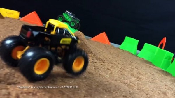 Monster Jam Best Toy Recreations: Saves