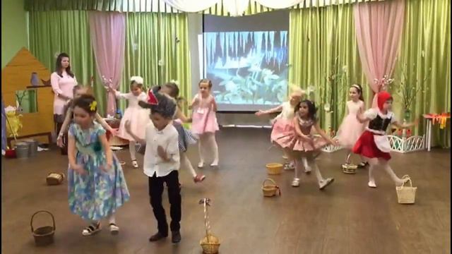 "Ох, уж эти танцы!" хореографическая детская группа "Солнышки". смотреть онлайн
