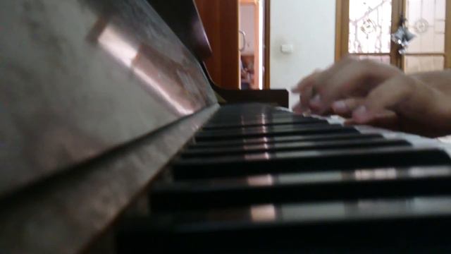 Circus Charlie (NES) theme Piano medley смотреть онлайн