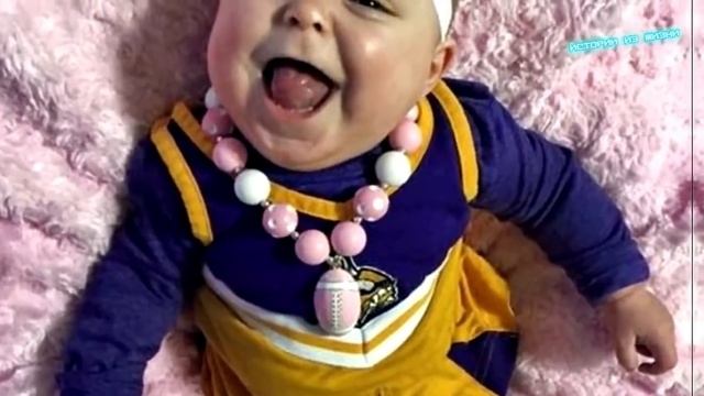 ОНА родилась здоровой, но с гигантским ЯЗЫКОМ. Врачи уже знали что с ней делать! смотреть онлайн