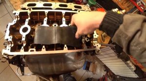 ОБРЫВ РЕМНЯ ГРМ ЛАДА ЛАРГУС. УСТРАНЯЕМ ПОСЛЕДСТВИЯ.