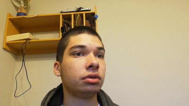 Продолжаю рассказать о себе, потому что мой папа прервал съёмку. Обращение к подписчикам смотреть онлайн