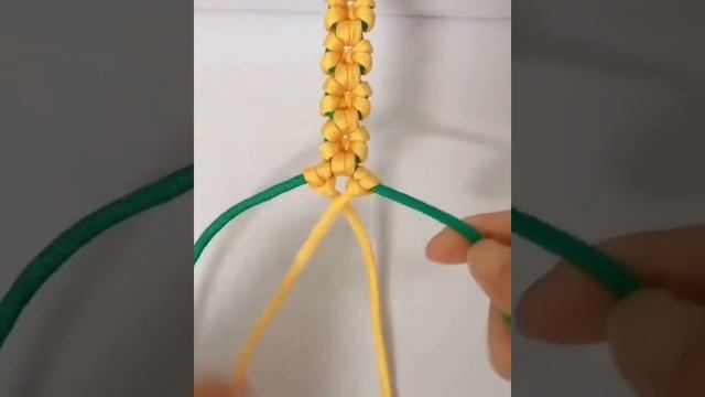 Плетение фенечки цветочками смотреть онлайн