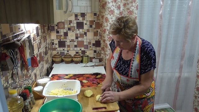 ЖАРЮ КАРТОШКУ для ДЕДА ?????