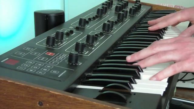 SCI Prophet 600 + Empress VM Superdelay = Pluck Delay смотреть онлайн