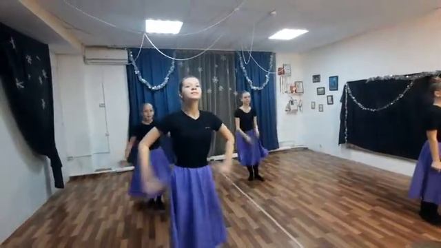 Народный танец "Тюря-Тюря". Театрально-хореографическая студия "Таис". смотреть онлайн