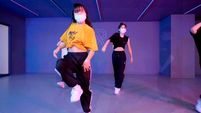 BLACKPINK - Pretty Savage | JINSOL choreography смотреть онлайн