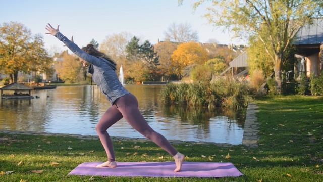 Rise & Shine Barre - Quick 10 Minute Morning Stretch & Tone - Barreless смотреть онлайн